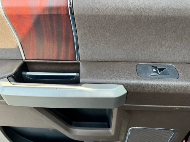 2017 Ford Super Duty F-350 SRW Platinum