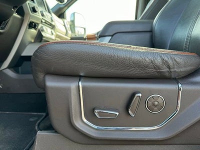 2017 Ford Super Duty F-350 SRW Platinum