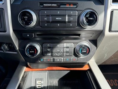 2017 Ford Super Duty F-350 SRW Platinum