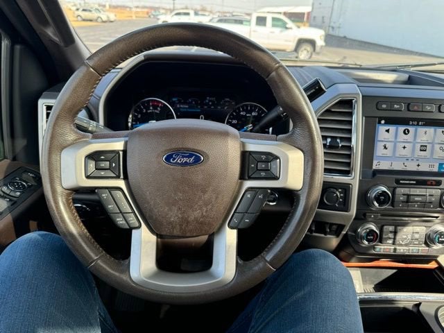 2017 Ford Super Duty F-350 SRW Platinum