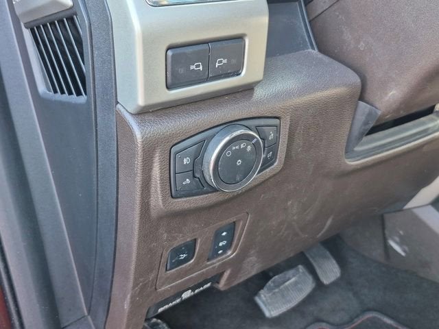 2017 Ford Super Duty F-350 SRW Platinum