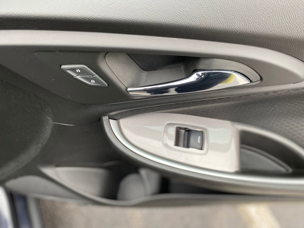 2023 Chevrolet Malibu LS