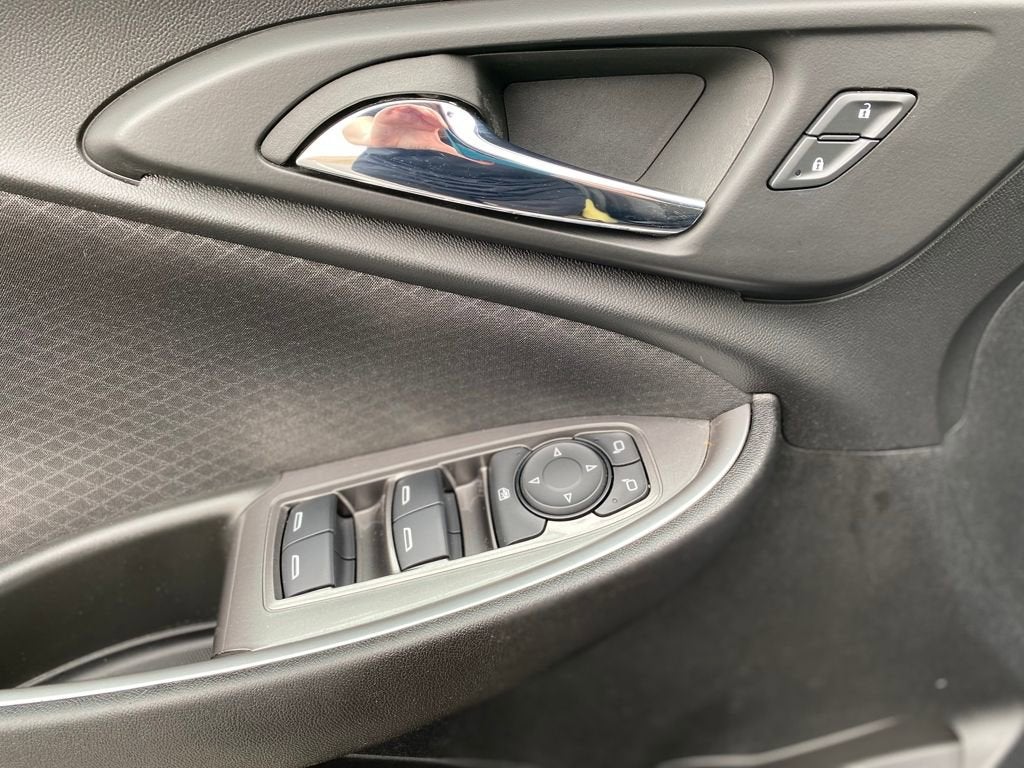 2023 Chevrolet Malibu LS