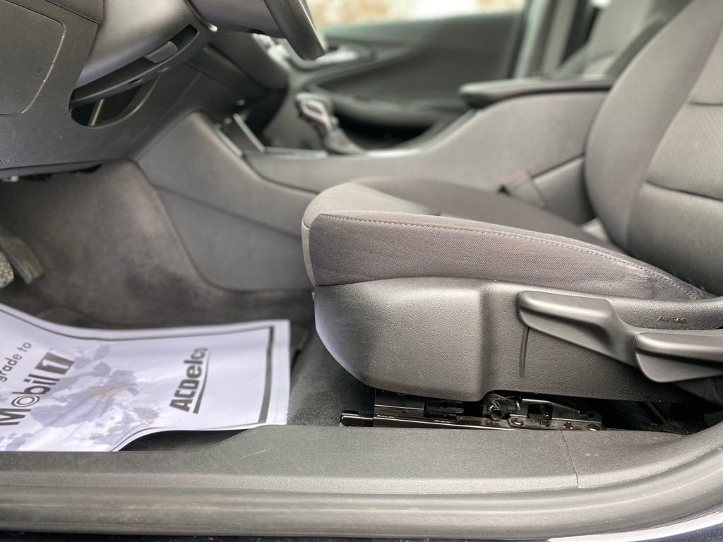 2023 Chevrolet Malibu LS