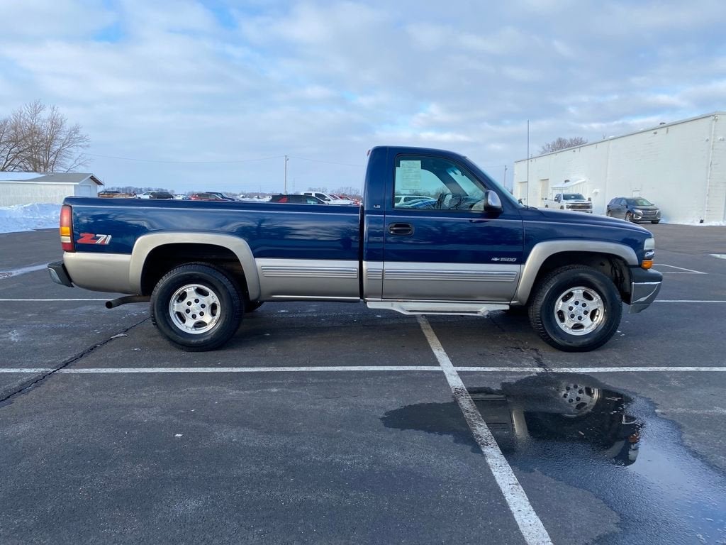 2000 Chevrolet Silverado 1500 LS