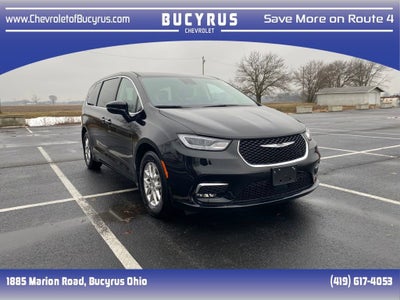 2024 Chrysler Pacifica Touring L