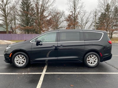 2024 Chrysler Pacifica Touring L