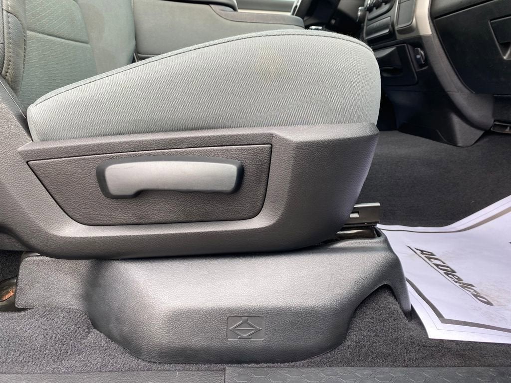 2020 RAM 1500 Classic SLT