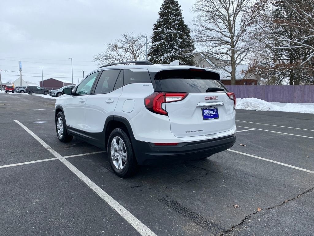 2022 GMC Terrain SLE