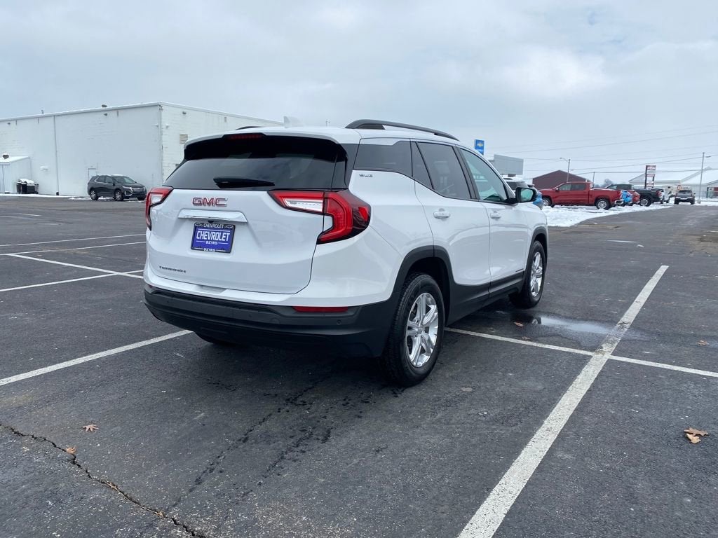 2022 GMC Terrain SLE