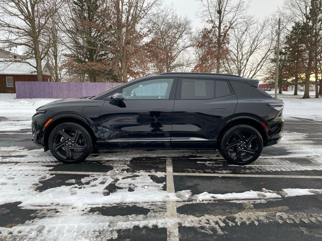 2025 Chevrolet Equinox EV RS