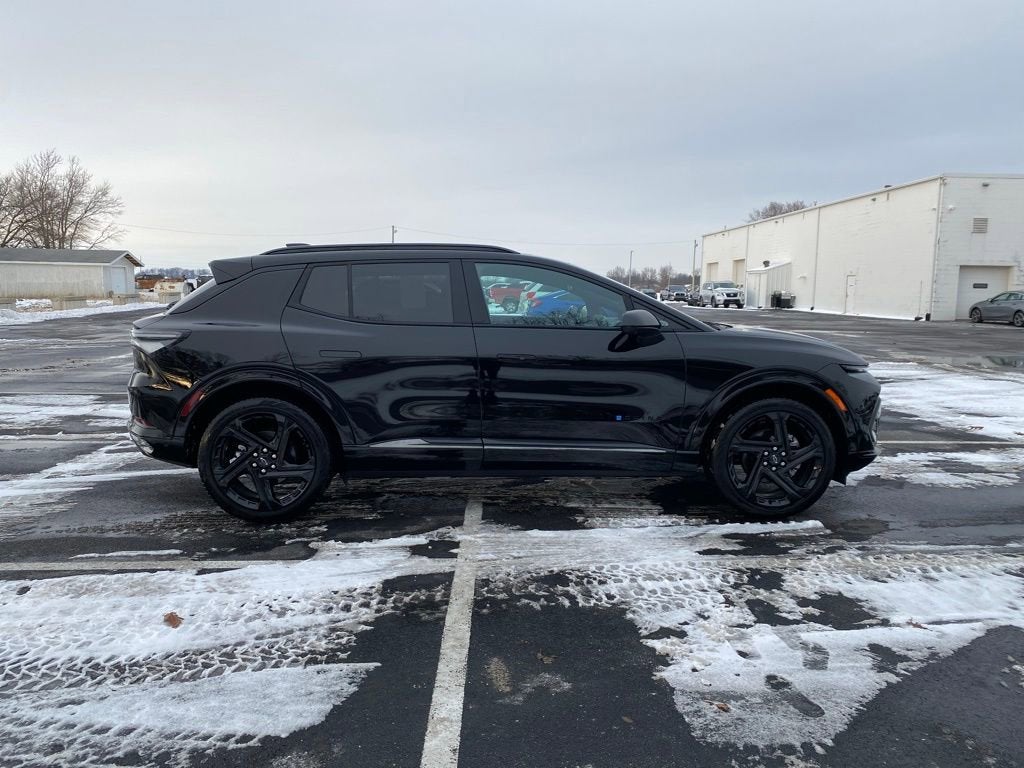 2025 Chevrolet Equinox EV RS