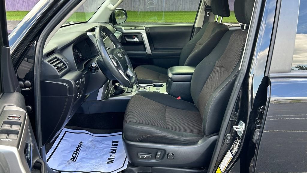 2021 Toyota 4Runner SR5